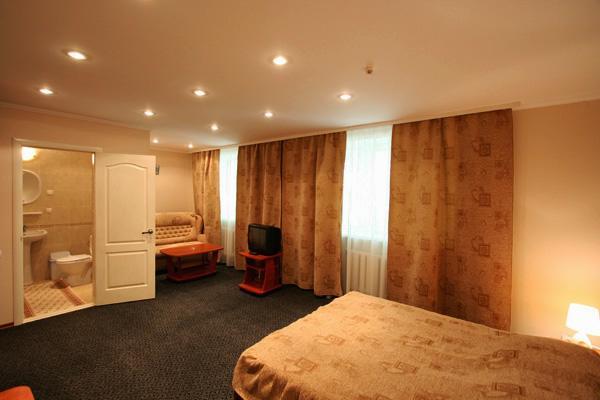 Kanna Hotel Askania-Nova Exteriör bild