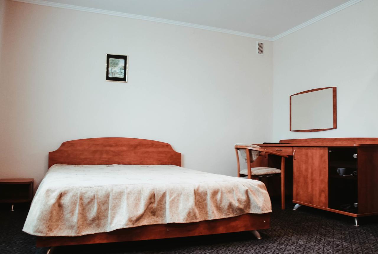 Kanna Hotel Askania-Nova Exteriör bild