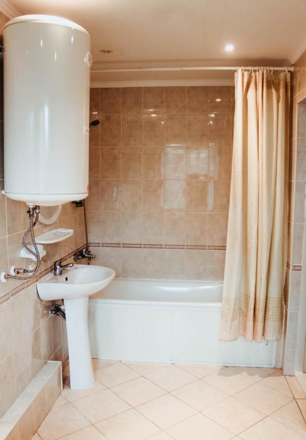 Kanna Hotel Askania-Nova Exteriör bild